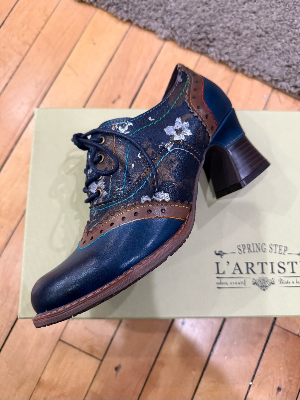 L’Artiste Navy Shoes